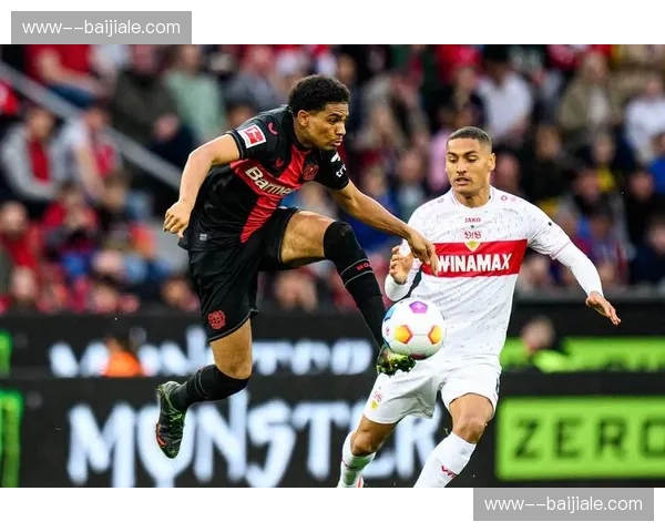 纽卡斯尔联进球数尚可但失球过多，攻防转换时的防守落位迟缓